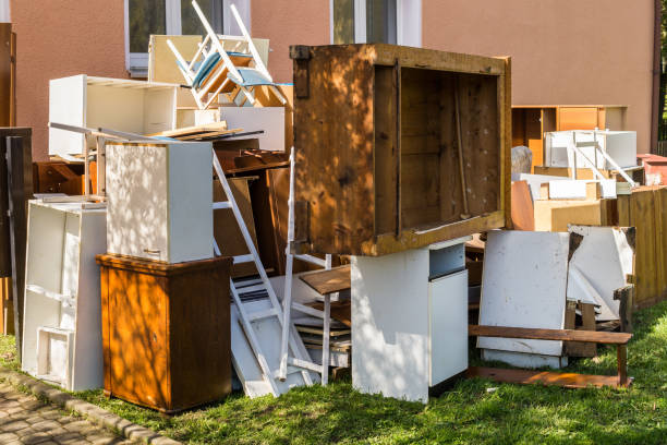 Best Retail Junk Removal  in Lewiston, CA